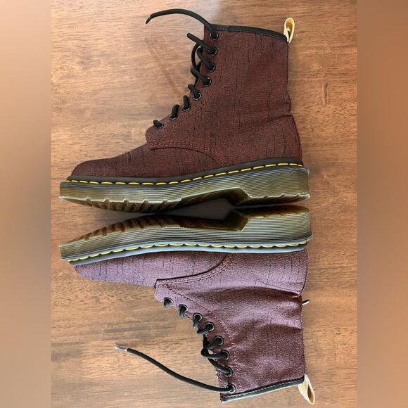 Dr. Martens Castel Combat Boots Burgundy Cloth Lace-Up Ankle Round Toe 8-Eye 6 - Picture 5 of 8